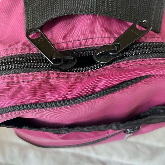 Maggie Matter extra large dark pink Nylon sling back shoulder bag ,bla… - Picture 5 of 12